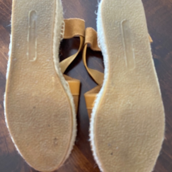 PICON/Made in Spain Suede Espadrille - Picture 3 of 3